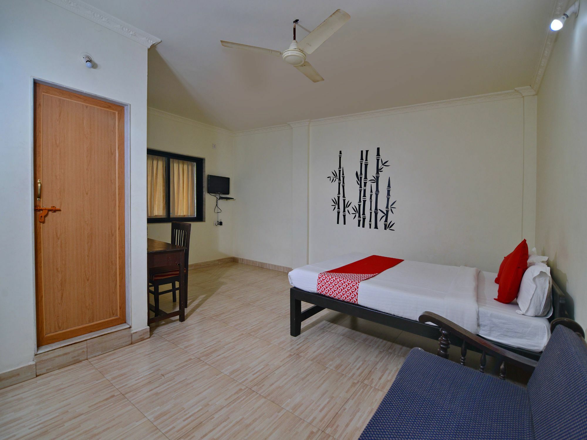 ארפורה Oyo 833 Hotel Prince Santosh Holiday Homes מראה חיצוני תמונה